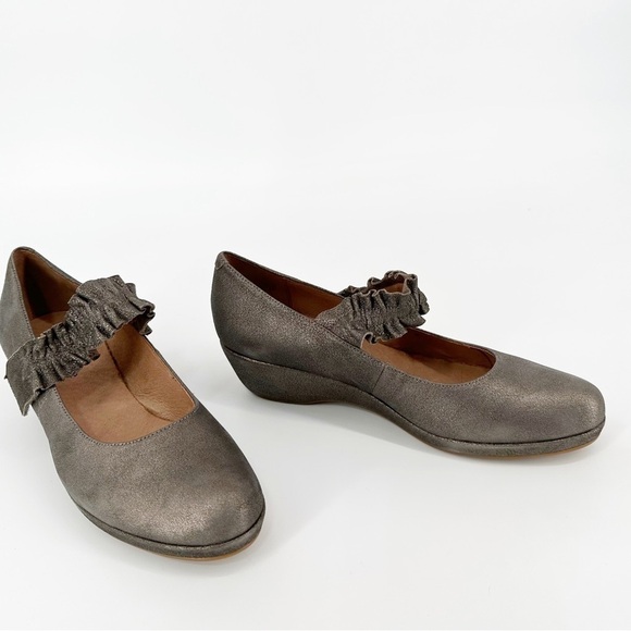 SUNDANCE Leather Mary Jane Walk In The Park Shoes Size 10 - Picture 1 of 5